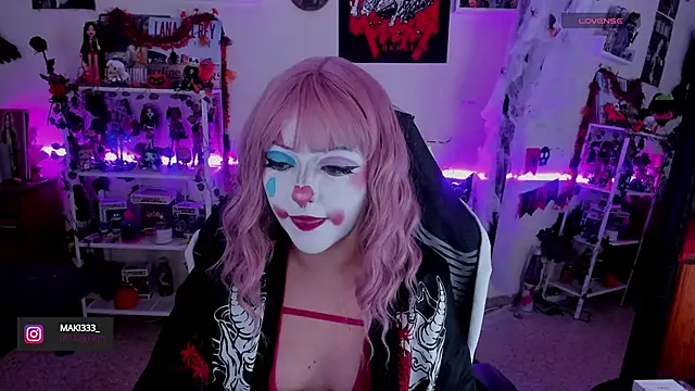 Snapshot of Makii_33 chatting on October 26, 2025, 1:50 am Makii 33 online show from October 26, 2025, 1:50 am