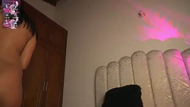 Snapshot of pocahotass_11 chatting on June 12, 2026, 11:08 am pocahotass 11 online show from June 12, 2026, 11:08 am