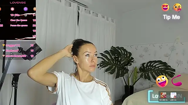 Evaletty  online show from March 27, 2026, 2:31 am