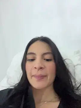 Snapshot of MartiinaRosse chatting on July 6, 2026, 9:39 pm MartiinaRosse online show from July 6, 2026, 9:39 pm