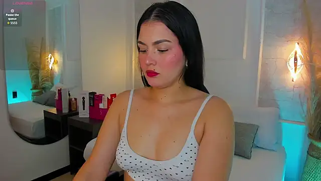 cristina gallardo online show from July 10, 2026, 2:11 am