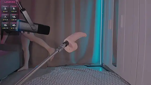 Snapshot of Juicy_Vikki chatting on February 16, 2026, 2:05 pm Juicy Vikki online show from February 16, 2026, 2:05 pm