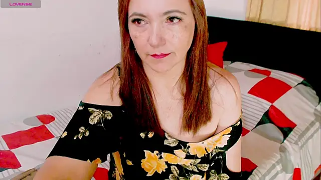 Kendraline1 online show from April 23, 2026, 9:27 pm