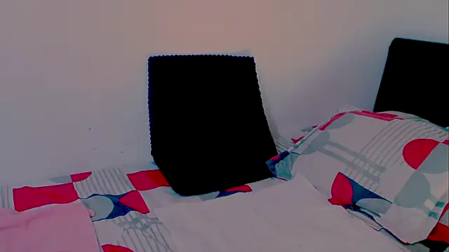 Snapshot of Kendraline1 chatting on November 11, 2025, 10:15 pm Kendraline1 online show from November 11, 2025, 10:15 pm