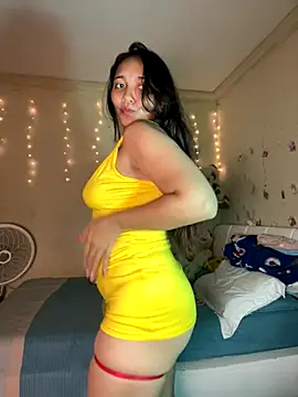 effie castroo online show from October 16, 2025, 2:31 am