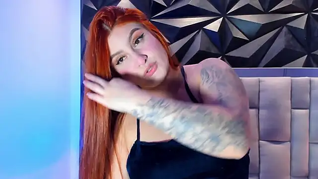 Snapshot of megan_whitee__ chatting on November 12, 2025, 2:04 am megan whitee online show from November 12, 2025, 2:04 am