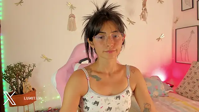princessluna 19 online show from June 12, 2026, 10:07 pm