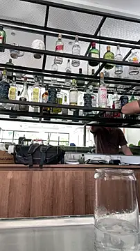 RobinLenoxx online show from December 3, 2025, 9:03 pm