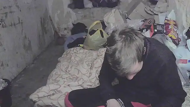 Snapshot of makarov1993 chatting on November 7, 2025, 10:57 pm makarov1993 online show from November 7, 2025, 10:57 pm