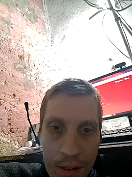 Snapshot of makarov1993 chatting on November 13, 2025, 10:41 am makarov1993 online show from November 13, 2025, 10:41 am