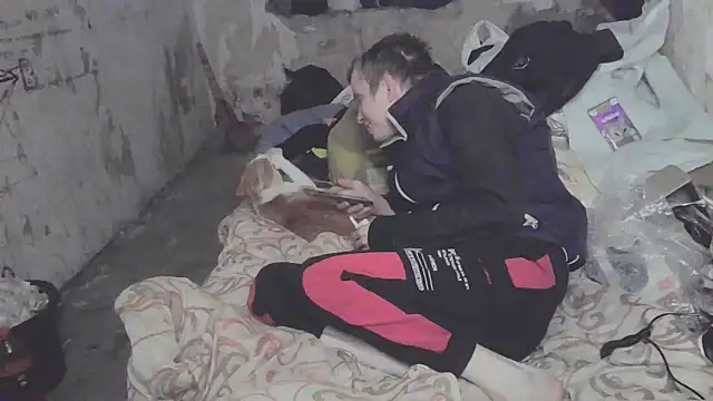 Snapshot of makarov1993 chatting on November 6, 2025, 11:58 am makarov1993 online show from November 6, 2025, 11:58 am