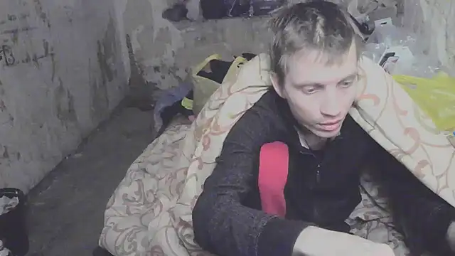 Snapshot of makarov1993 chatting on November 10, 2025, 7:19 pm makarov1993 online show from November 10, 2025, 7:19 pm