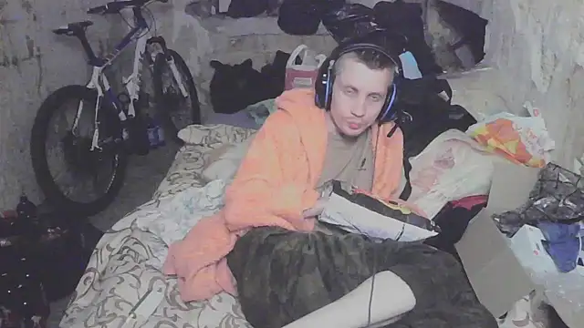 makarov1993 online show from September 18, 2025, 11:19 pm