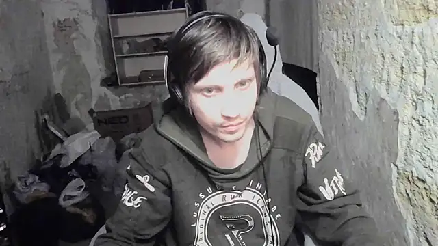 Snapshot of makarov1993 chatting on July 31, 2026, 6:05 pm makarov1993 online show from July 31, 2026, 6:05 pm