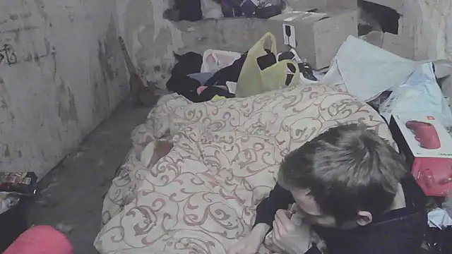 Snapshot of makarov1993 chatting on November 3, 2025, 11:36 am makarov1993 online show from November 3, 2025, 11:36 am