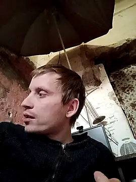 Snapshot of makarov1993 chatting on November 12, 2025, 11:25 am makarov1993 online show from November 12, 2025, 11:25 am