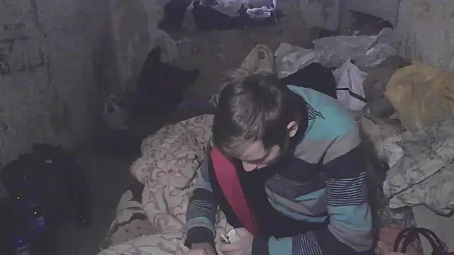 Snapshot of makarov1993 chatting on November 27, 2025, 10:05 am makarov1993 online show from November 27, 2025, 10:05 am