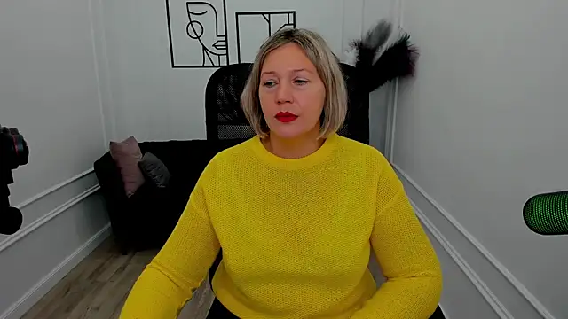 Snapshot of NinaStarle chatting on October 2, 2025, 4:38 am NinaStarle online show from October 2, 2025, 4:38 am