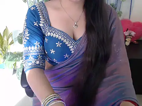 anika bold online show from October 16, 2025, 3:26 am