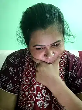 tamilaruvi online show from May 4, 2026, 6:06 am