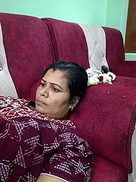 tamilaruvi online show from May 3, 2026, 5:49 pm