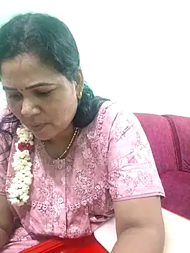 tamilaruvi online show from May 5, 2026, 7:22 am