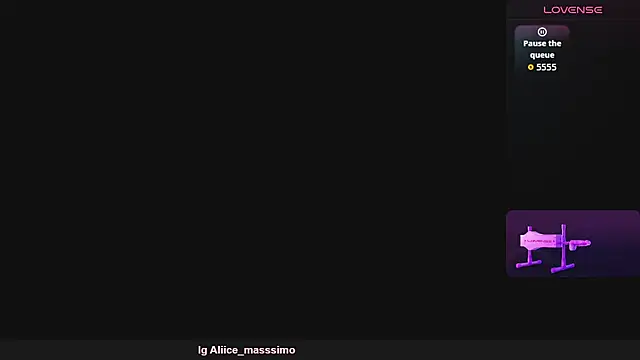 Snapshot of Aliice1_ chatting on October 8, 2025, 7:03 pm Aliice1 online show from October 8, 2025, 7:03 pm