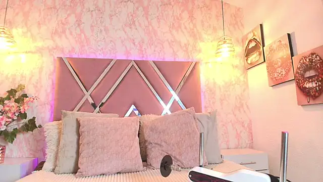 Snapshot of Aliice1_ chatting on November 15, 2025, 9:30 pm Aliice1 online show from November 15, 2025, 9:30 pm