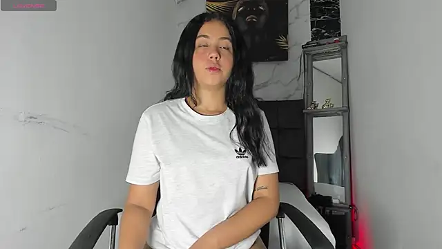 Snapshot of afrodita_n_ares chatting on October 28, 2025, 7:35 pm afrodita n ares online show from October 28, 2025, 7:35 pm