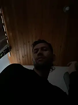 Michaell Spinelly online show from October 29, 2025, 8:08 pm