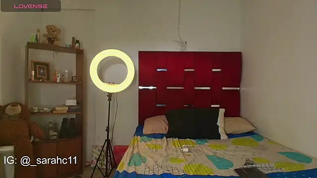 Camila hot ts online show from March 10, 2026, 8:02 pm