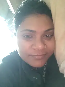Snapshot of couple_71 chatting on April 8, 2026, 3:52 am couple 71 online show from April 8, 2026, 3:52 am