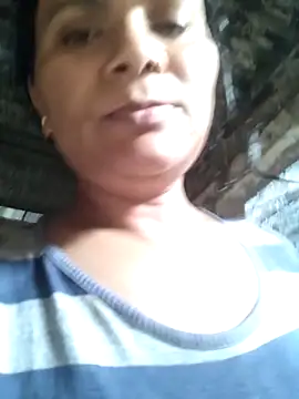 Snapshot of couple_71 chatting on May 16, 2026, 12:37 pm couple 71 online show from May 16, 2026, 12:37 pm