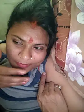 couple 71 online show from March 31, 2026, 10:28 am