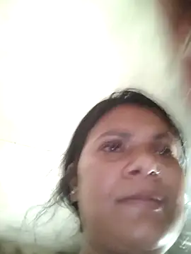 Snapshot of couple_71 chatting on May 18, 2026, 7:57 am couple 71 online show from May 18, 2026, 7:57 am