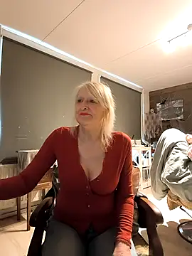 SexyKato001 online show from November 4, 2025, 8:07 am