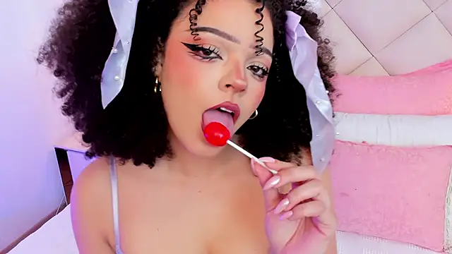 LilBoonew online show from November 18, 2025, 12:30 pm