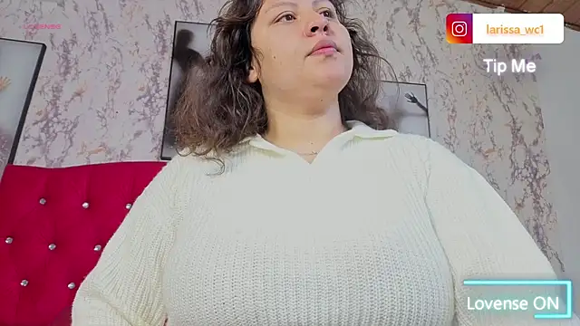 Larissa Antonella online show from December 15, 2025, 4:07 am