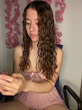 Snapshot of -rosi chatting on June 3, 2026, 1:17 am -rosi online show from June 3, 2026, 1:17 am