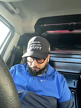 Snapshot of ariseen chatting on March 14, 2026, 7:47 am ariseen online show from March 14, 2026, 7:47 am