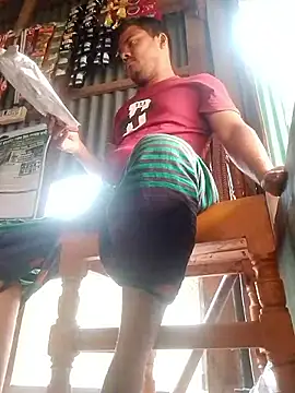 Snapshot of CatchingBouquet chatting on March 4, 2026, 10:34 am CatchingBouquet online show from March 4, 2026, 10:34 am