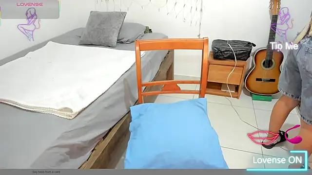 Snapshot of natt_op chatting on February 5, 2026, 1:12 am natt op online show from February 5, 2026, 1:12 am