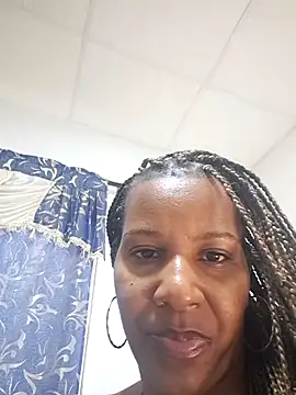 Snapshot of VikysDavis chatting on February 27, 2026, 10:31 pm VikysDavis online show from February 27, 2026, 10:31 pm