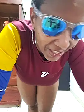 Snapshot of VikysDavis chatting on March 18, 2026, 5:14 pm VikysDavis online show from March 18, 2026, 5:14 pm