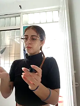 Snapshot of star_shooting8 chatting on October 7, 2025, 9:38 pm star shooting8 online show from October 7, 2025, 9:38 pm