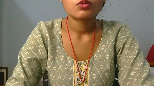 Aarti misty71 online show from February 22, 2026, 5:10 am