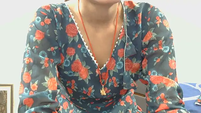 Snapshot of Aarti_misty71 chatting on October 13, 2025, 4:47 am Aarti misty71 online show from October 13, 2025, 4:47 am