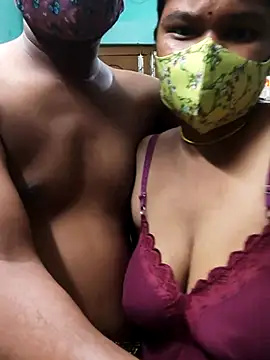 Snapshot of Sankarcallboy chatting on November 10, 2025, 10:37 pm Sankarcallboy online show from November 10, 2025, 10:37 pm