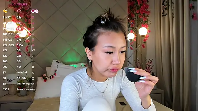 Snapshot of Nelly_Kimm chatting on November 26, 2025, 1:49 am Nelly Kimm online show from November 26, 2025, 1:49 am