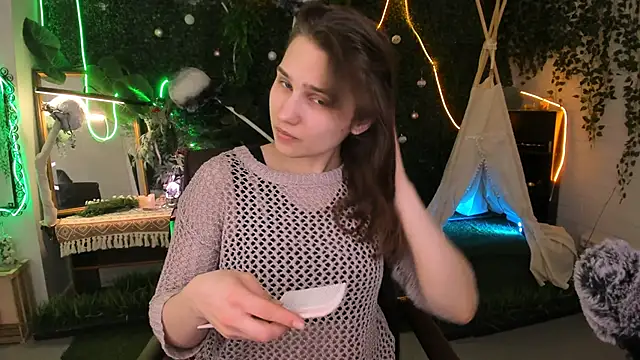 TessaMill online show from February 27, 2026, 8:14 am